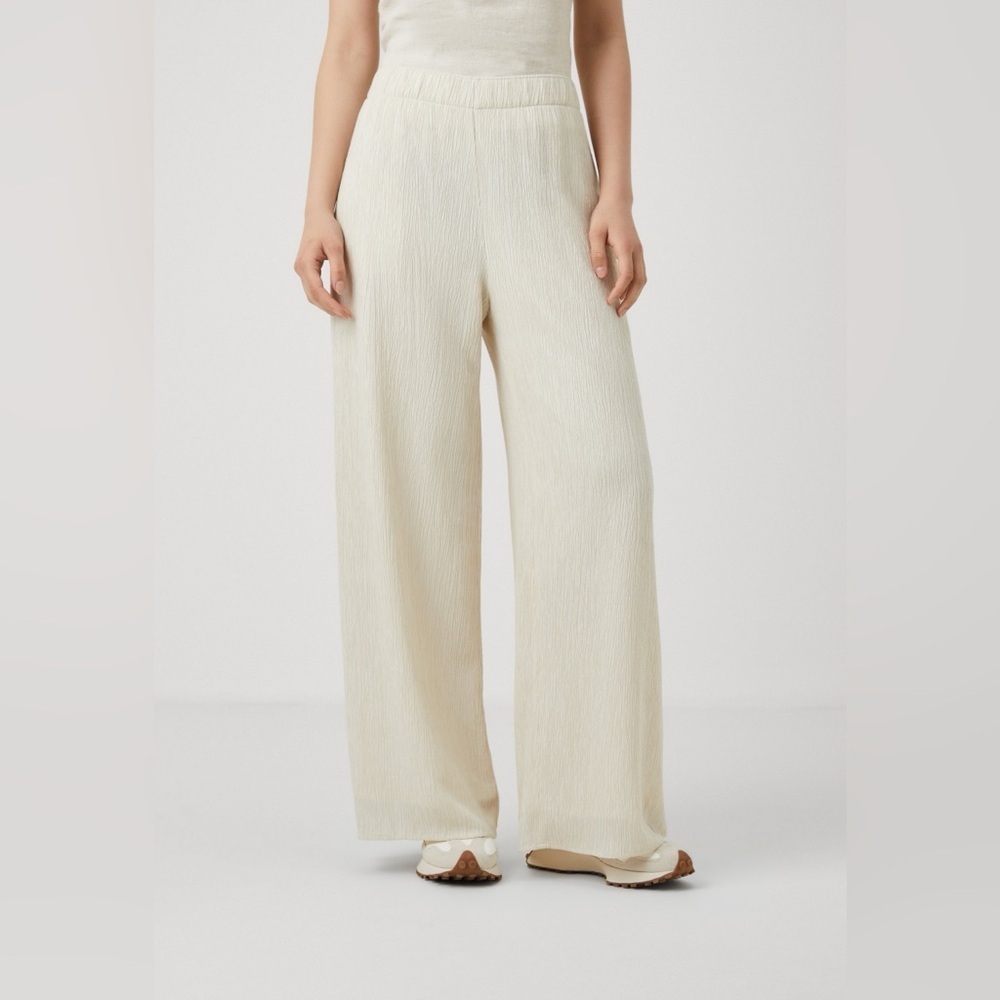 Abercrombie & Fitch Off-White Wide-Leg Pants - Picture 2 of 16